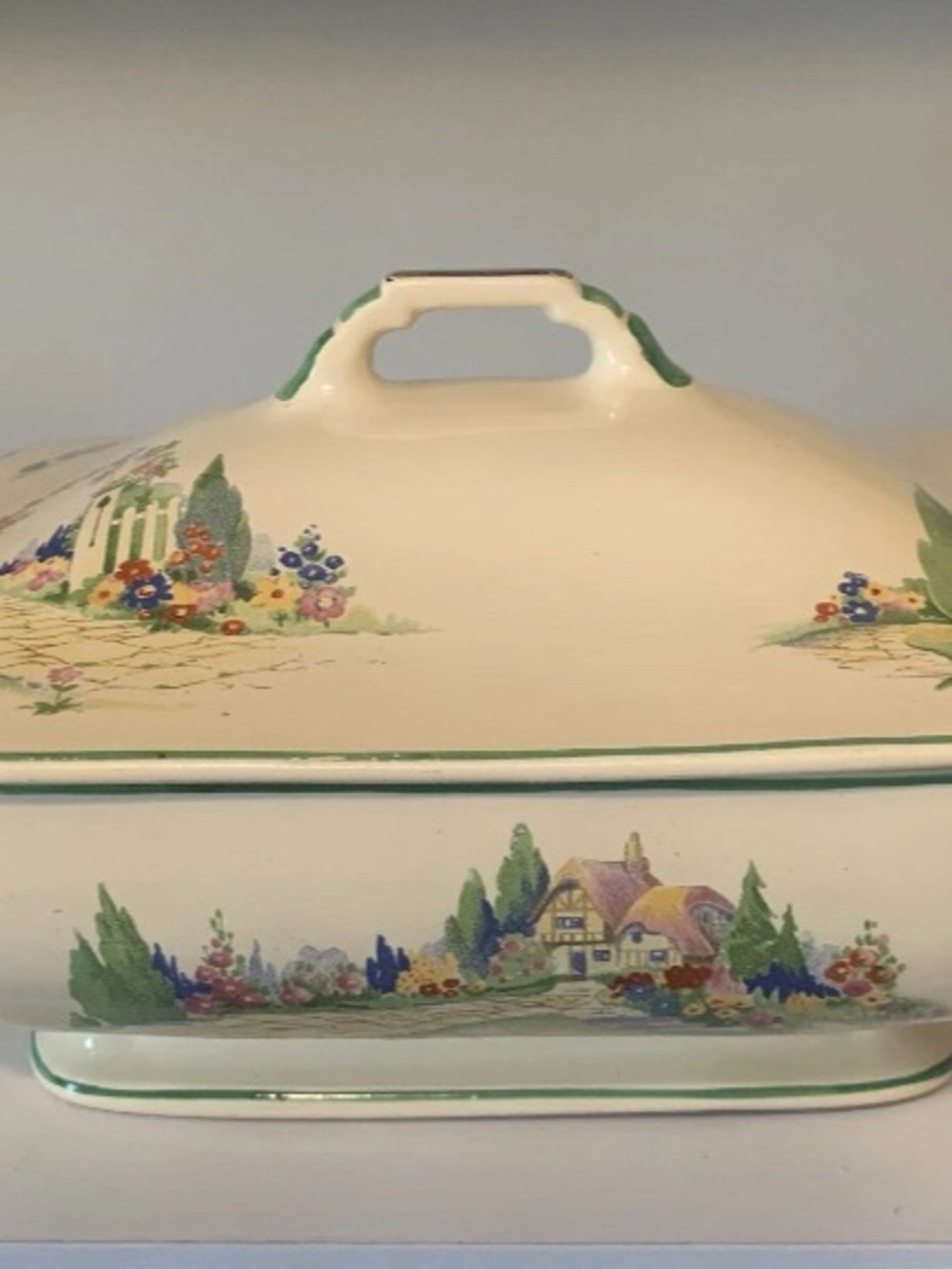 Rare Homer Laughlin English Garden Casserole Dish w/Lid C-4 Century Shape - Picture 2 of 16